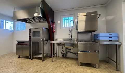 Rénovation de la cuisine de la salle d'animation d'une commune lyonnaise