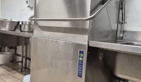 Installation d'une machine à capot WD 08 de marque METOS chez MAISON GARRAT, traiteur lyonnais