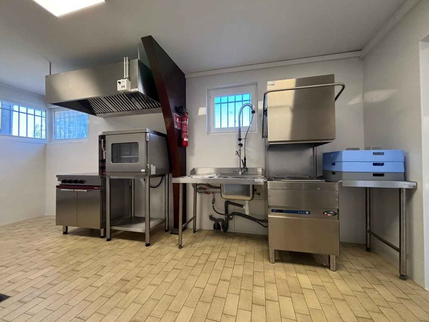 Rénovation de la cuisine de la salle d'animation d'une commune lyonnaise